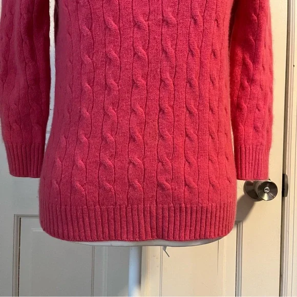 Lord & Taylor 100% Cashmere Cable Knit Sweater XS Petite Pink Quiet Luxury Cozy - Picture 5 of 6